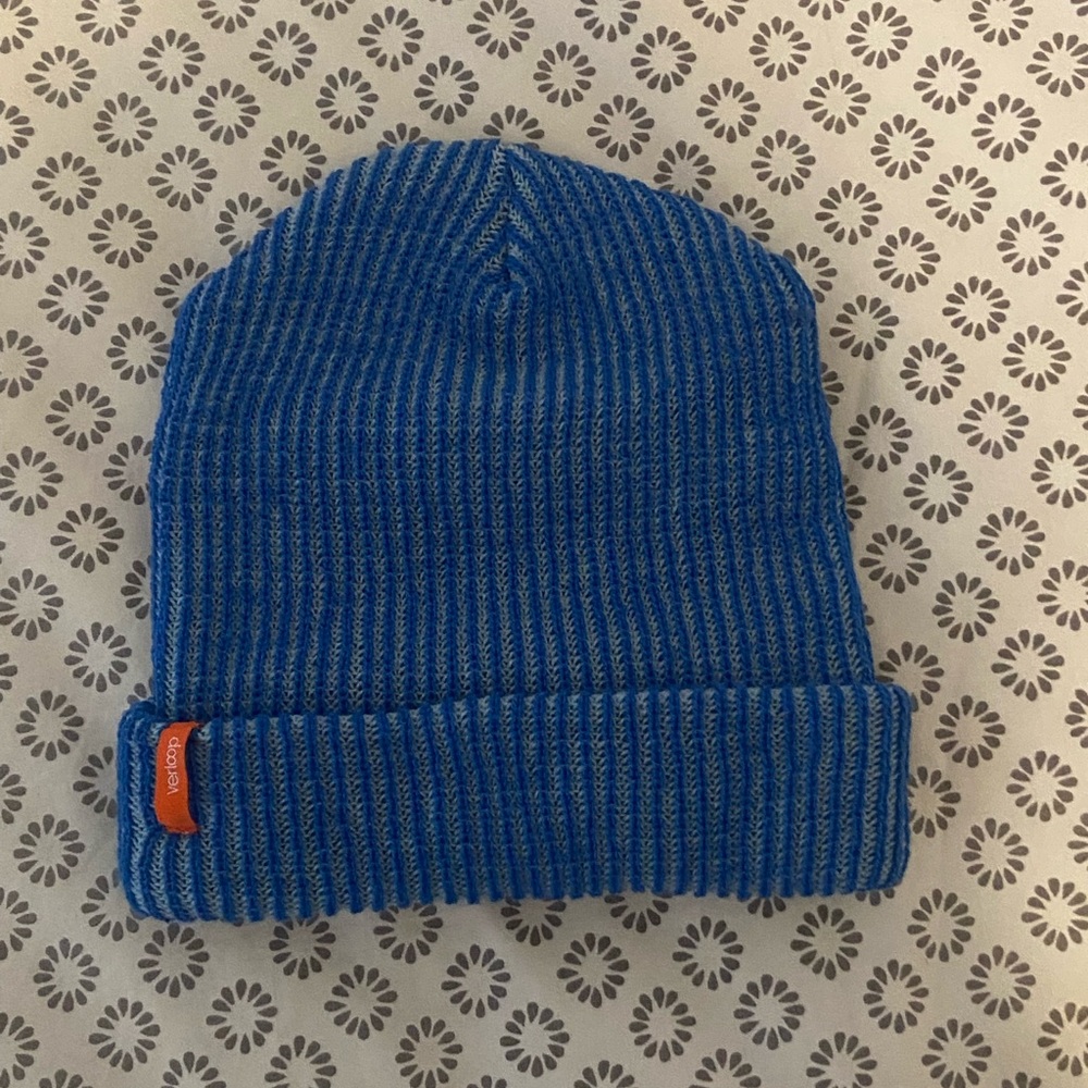NWOT Verloop Blue / Sky Beanie